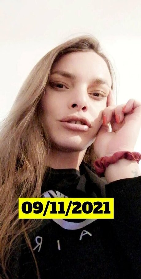 raissam93806993 star sexy picture