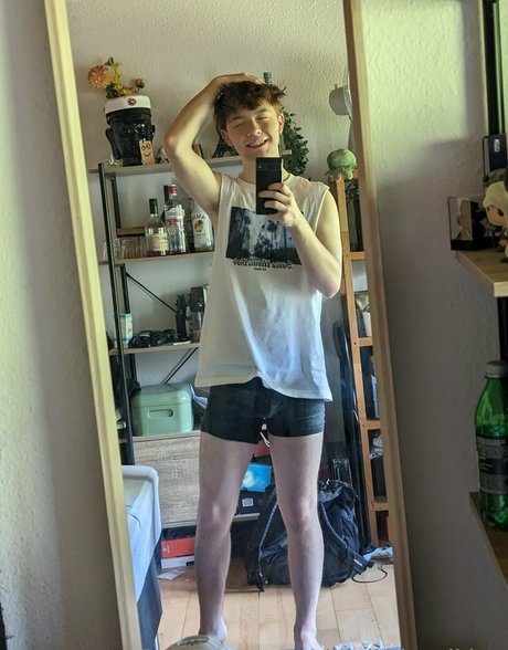 the little viking star top photos