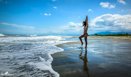 Lale Sezer beautiful model gallery