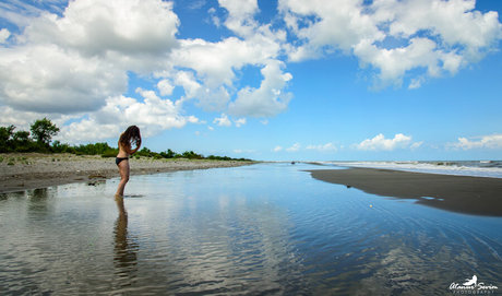 Lale Sezer pornstar pretty galleries