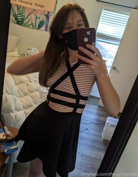thoughtypraxis naked pornstar gallery