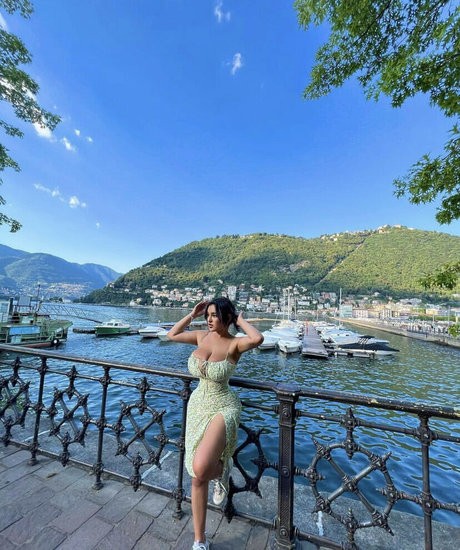 Karina__1 nude pornstar gallery