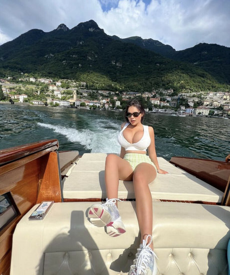 Karina__1 Profile pic