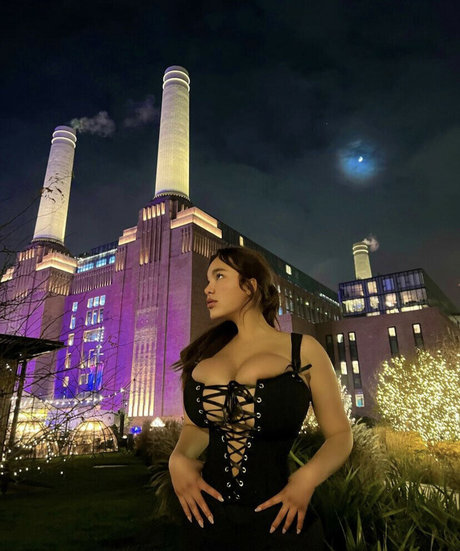 Karina__1 free pornstar pictures