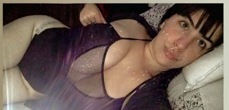 reyna momo top actress pic