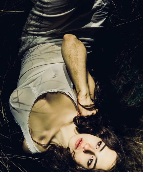 Bella Ossi model hd archive