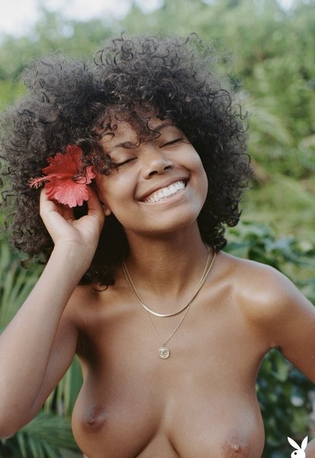 Nereyda Bird art actress pic