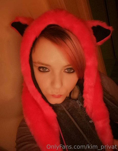 kim privat hot actress archive