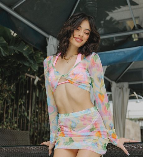 Lauren Kettering erotic model archive