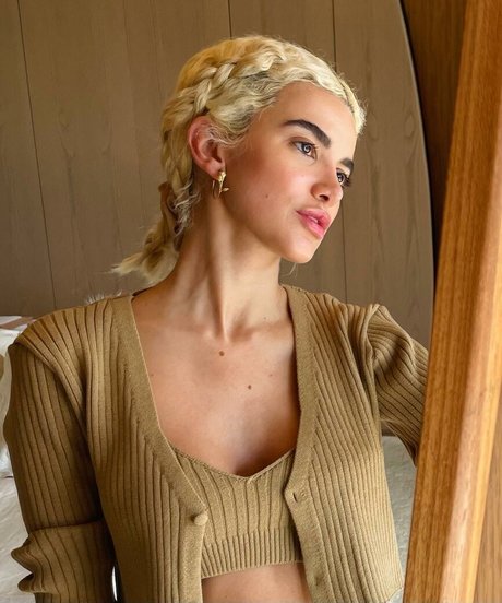 Manu Gavassi star xxx images