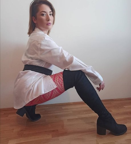 Osijek art actress images