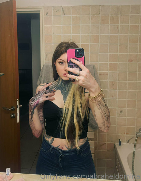 abraheldomina hot star img