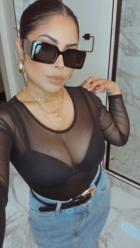 Michelle A pornstar naked photo