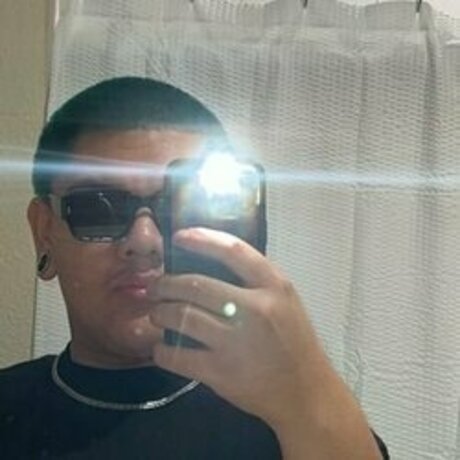 yunglatino 18 model hot pictures