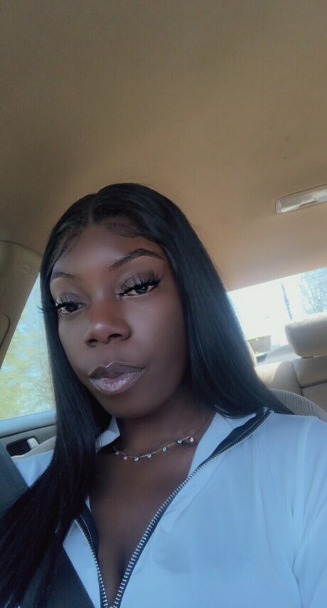 JayyLingg pornstar nude pics