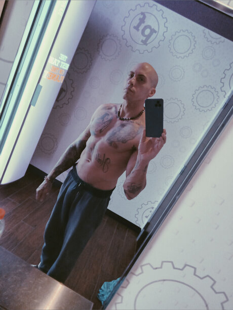 Alan nudes actress picture