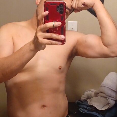 Gilbert Soliz Jr model sexy img