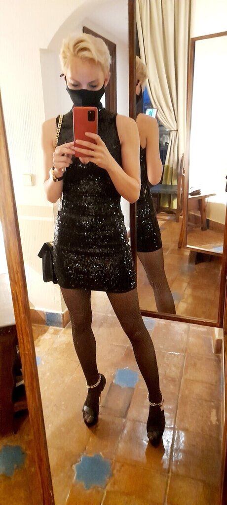 Andrea Cozac nice pornstar pictures