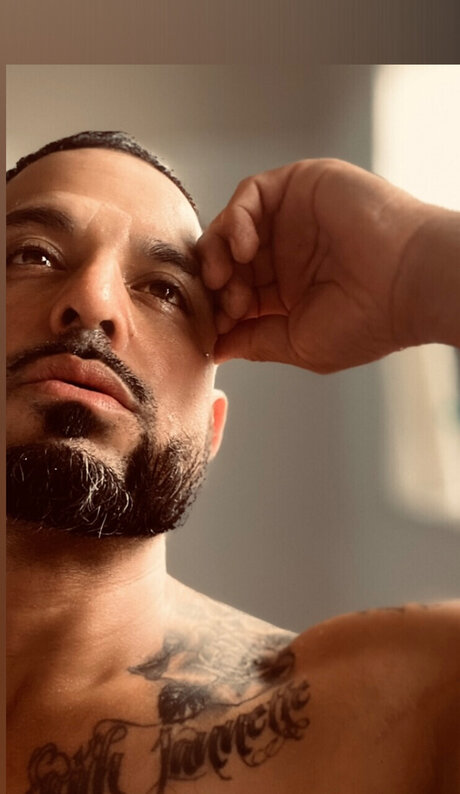 TheOne ATA erotic model images