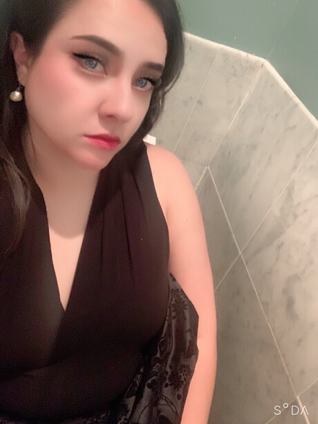 Lamai Heart perfect actress gallery