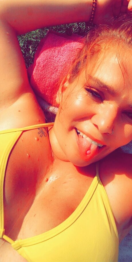 Alicia Anderson star perfect pic