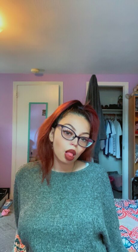 Julie Adalyn pornstar adult picture