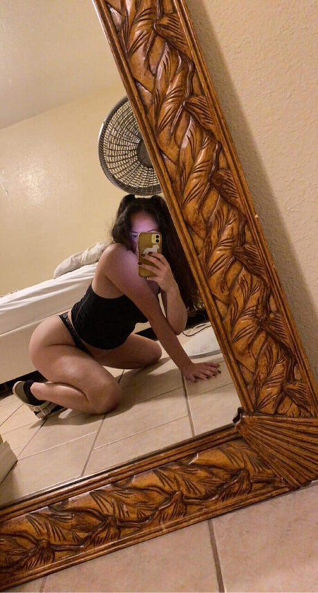 Misfit Barbiie porn star images