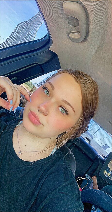 kaila_ erotic star photo