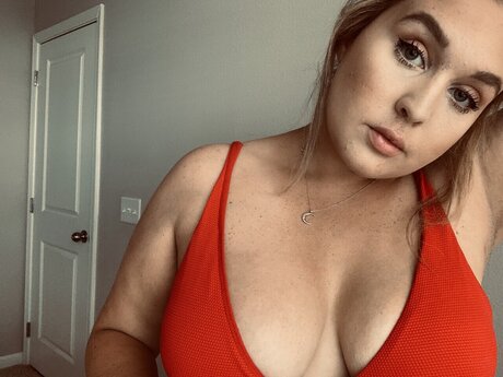 Sunshine Rainbows amp amp Mary nudes actress picture