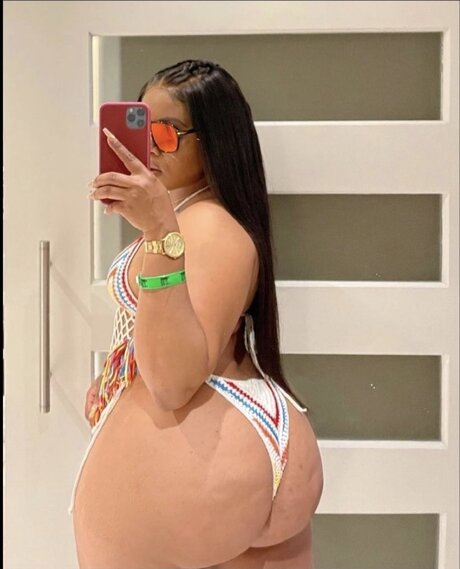 Ebony Miller perfect pornstar gallery