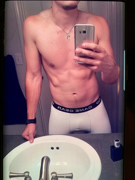 Joseph Salinas model img