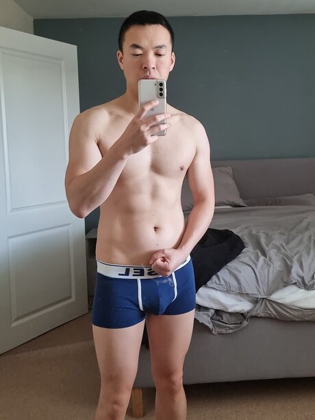 simon pornstar pretty image