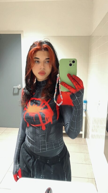 meow_ free star image