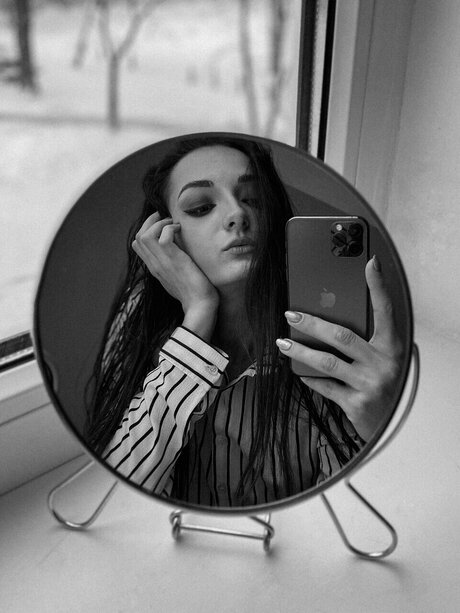 Alisa hot pornstar pics