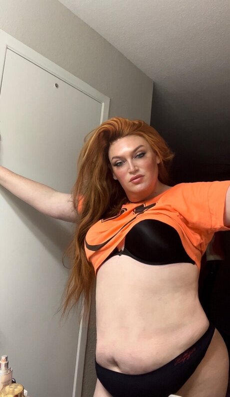 Starr Alexander nude pornstar gallery