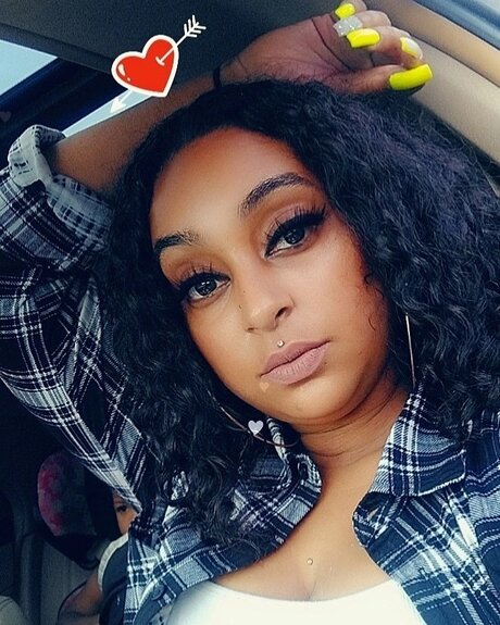 Latinamami0512 hd star image