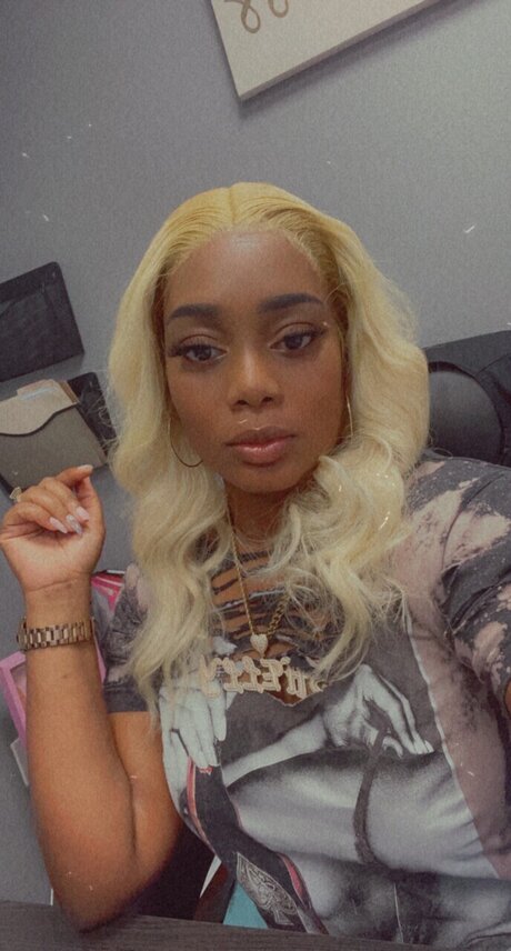 BossLady_ xxx model gallery