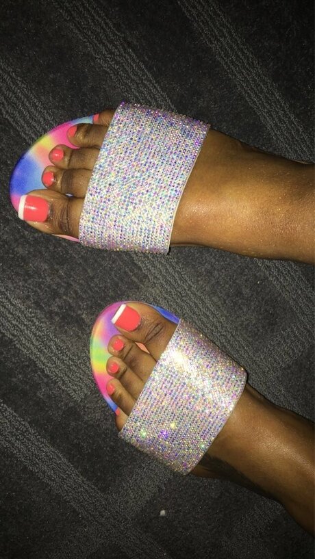 MochaHontasssss model pornographic images