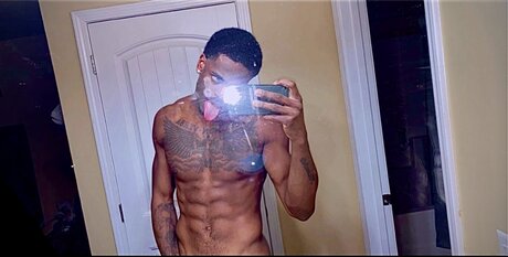 Kardi_ nudes model photo