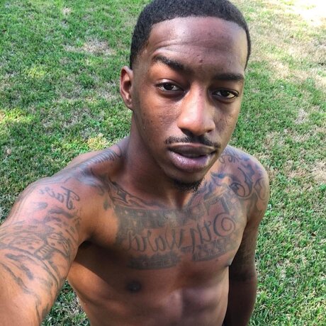 G Gotti Maserati star hot images