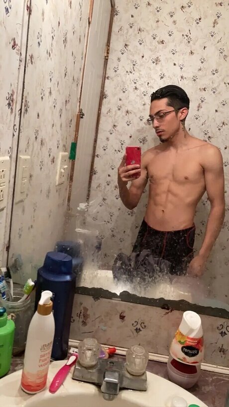 Miguel Esquivel star erotic photo