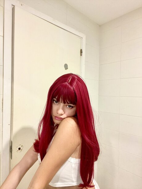 Astrid Nicodemou exclusive star pic