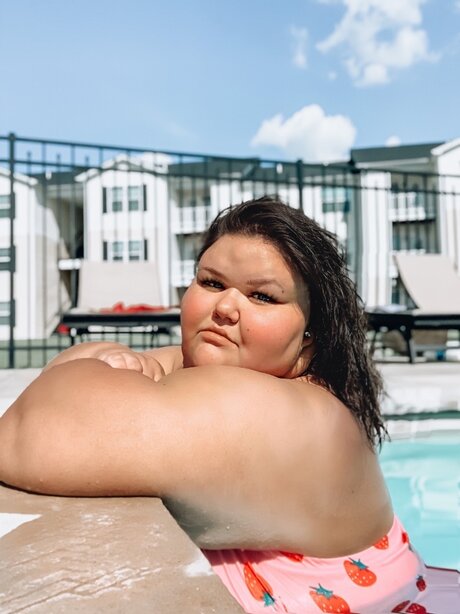 Alyssa Hudson star porn picture