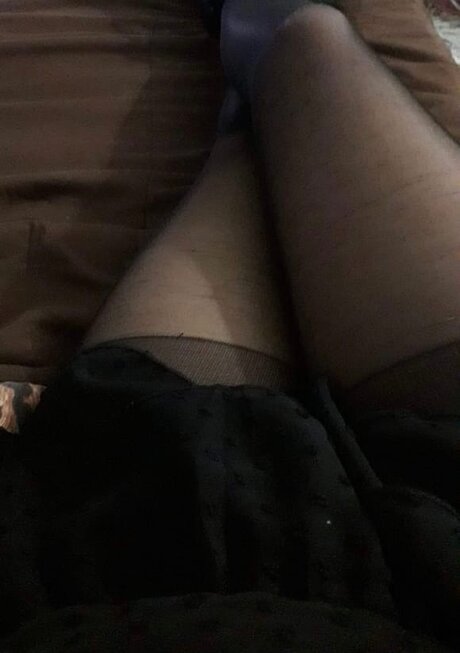 Abyglez star hot pics