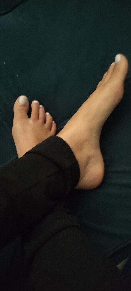 Tata Feet nice pornstar images