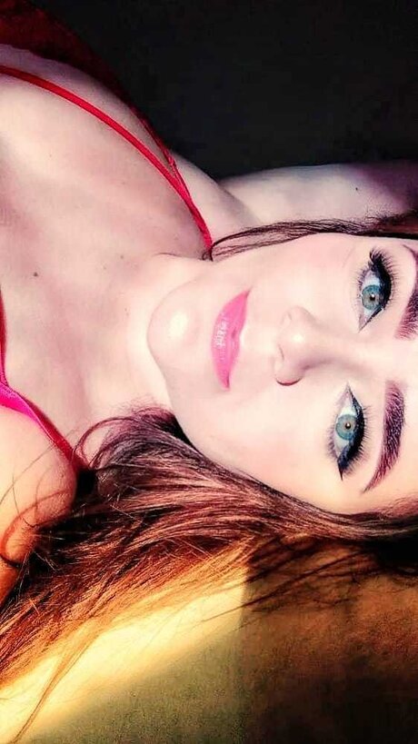 Anna Flavia Franklin Quintino hot model pic