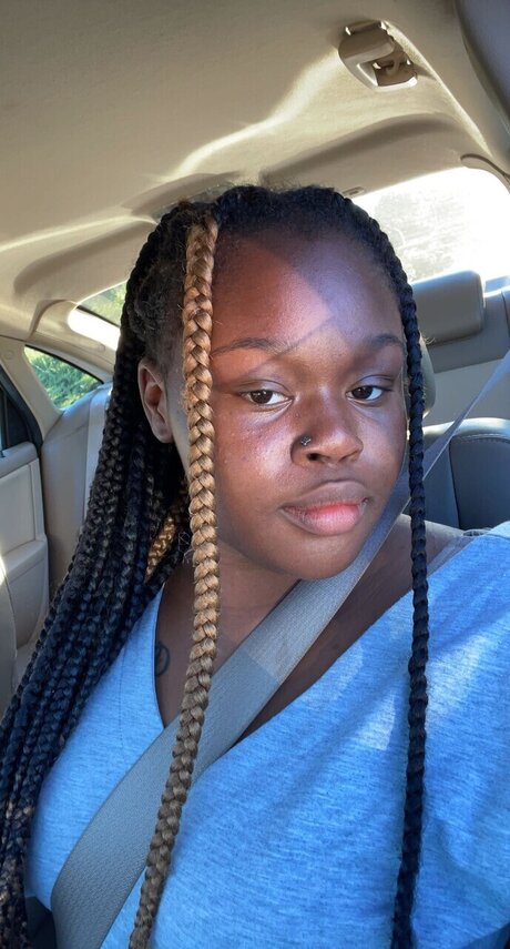 Khaliya sex star image