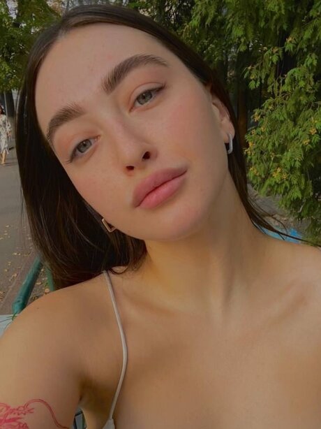 Jenifer Moons_ nice pornstar img