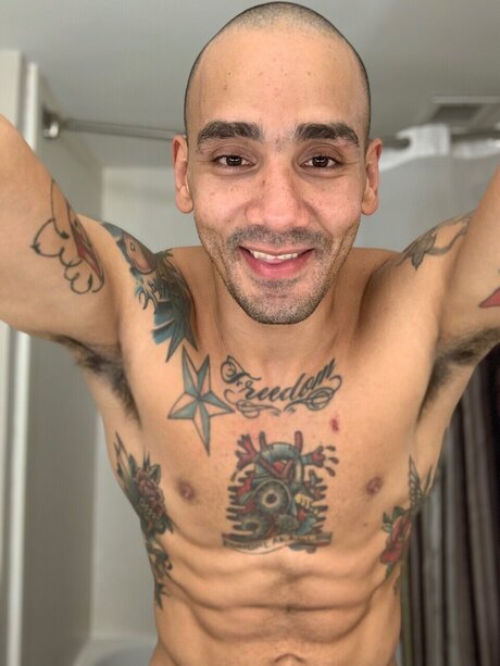 Tito star art galleries