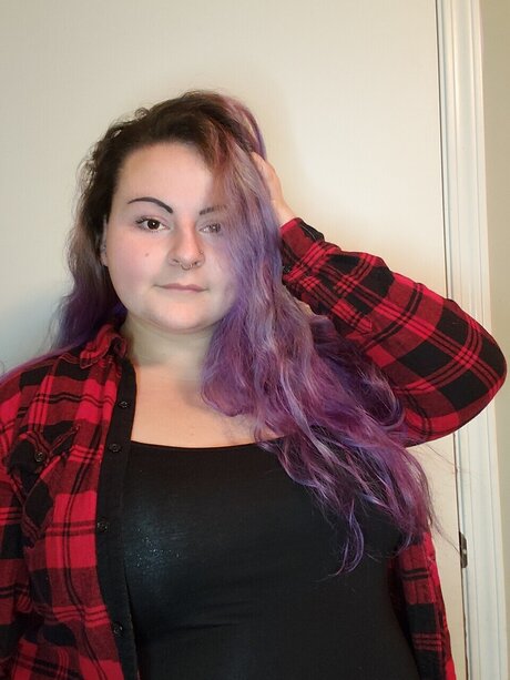 TattooedMommaSam sexy model images